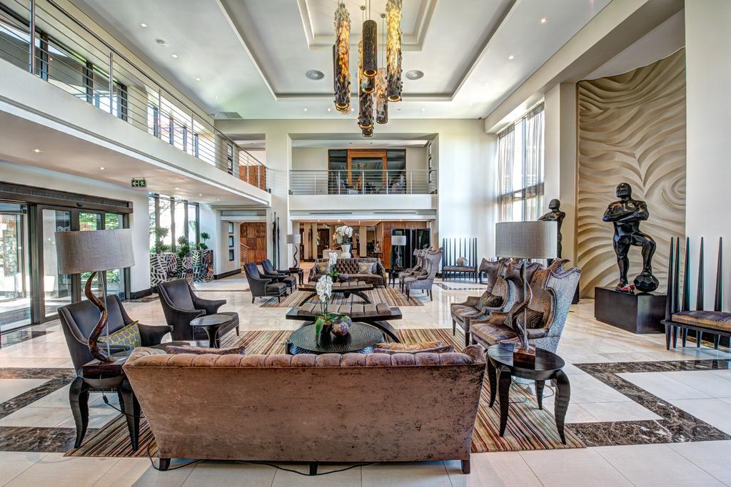 Royal Marang Hotel Phokeng Dış mekan fotoğraf The interior of the hotel